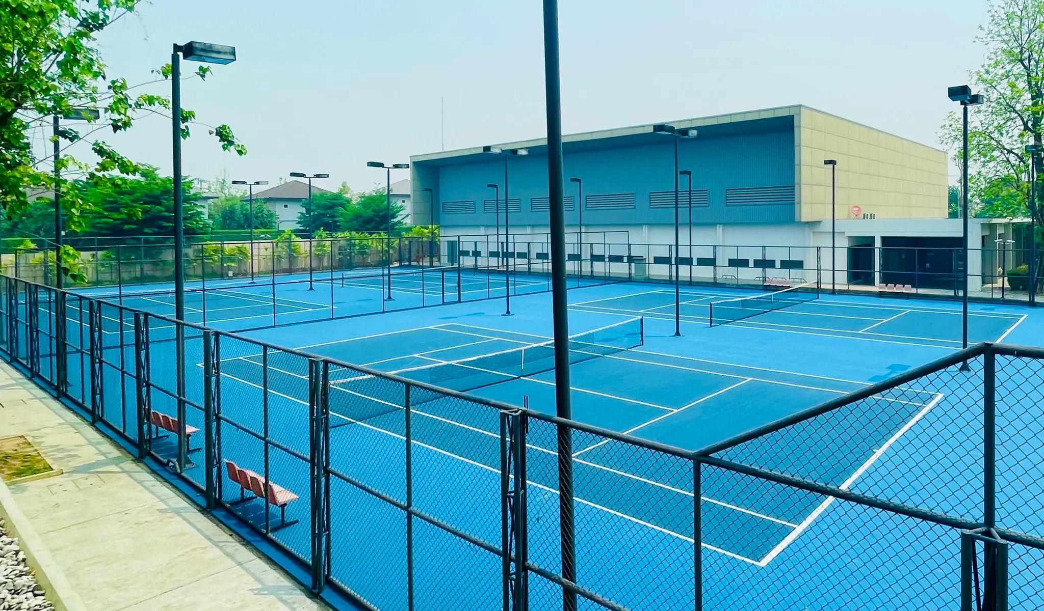 TenniSlam Reinvents Doubles: 6 Players, 1 Court, 3v3